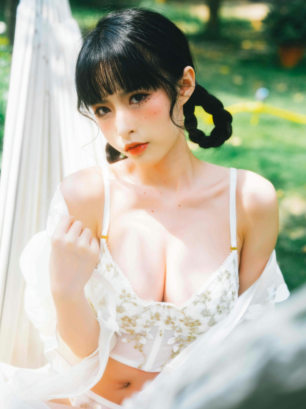 清水由乃 - 湿水洛丽塔 [61P1V-2.26GB] - 第2张 - 机器猫次元