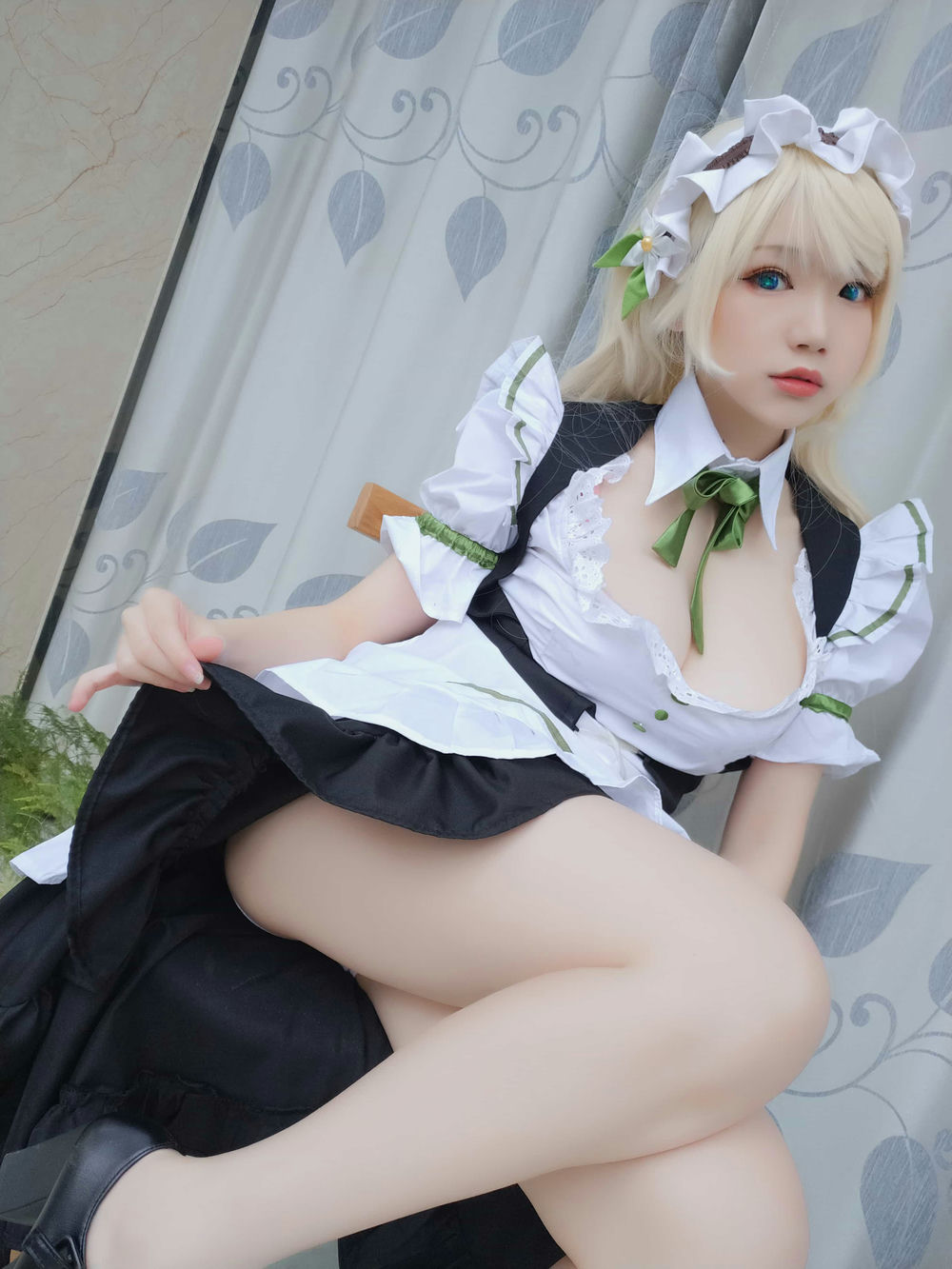 雪晴Astra - 自撮りVol.15 Grainne Draser 女仆 [49P-225MB] - 第3张 - 机器猫次元