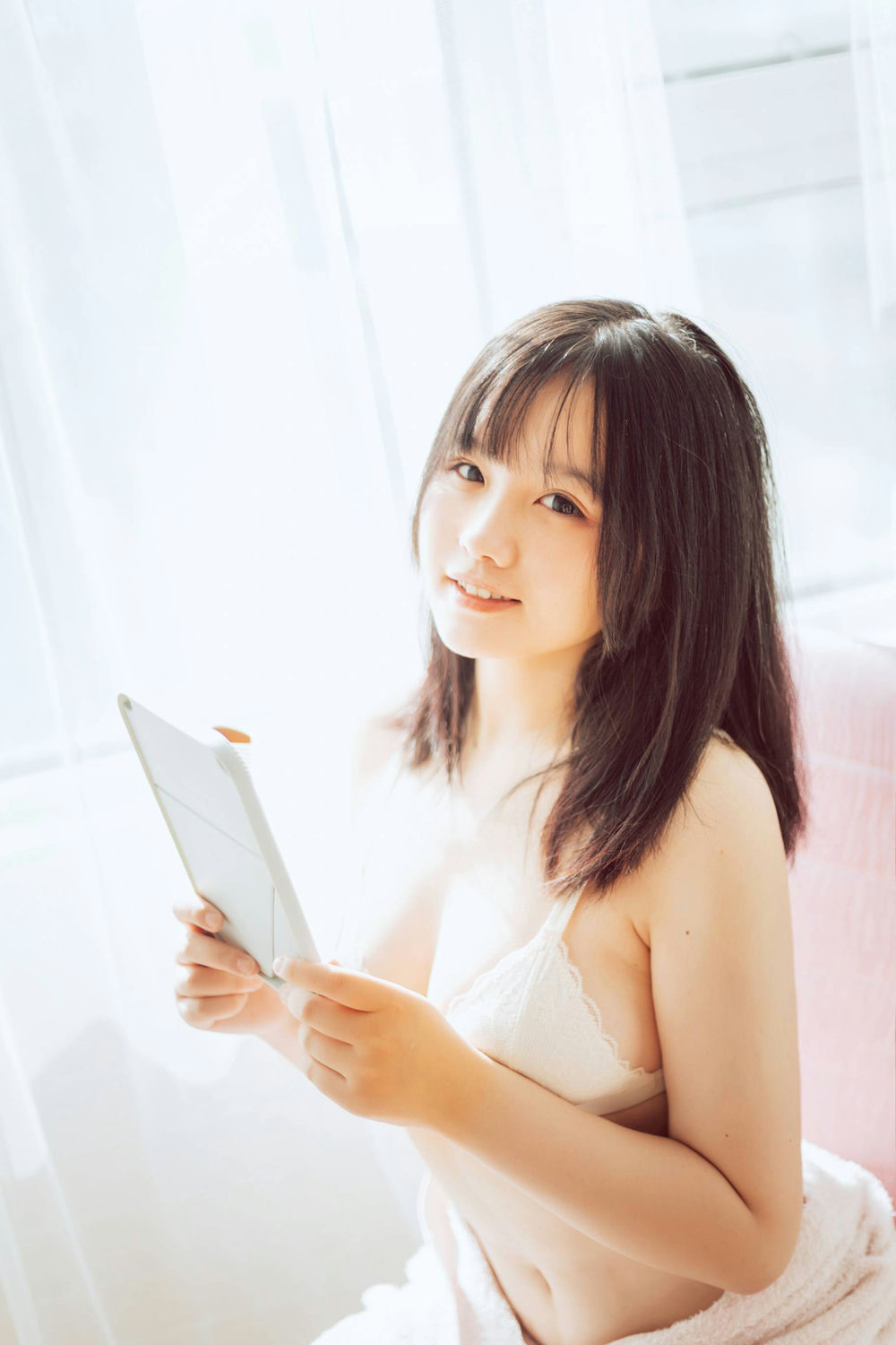 阿半今天很开心 - 私房 [26P66MB] - 第1张 - 机器猫次元