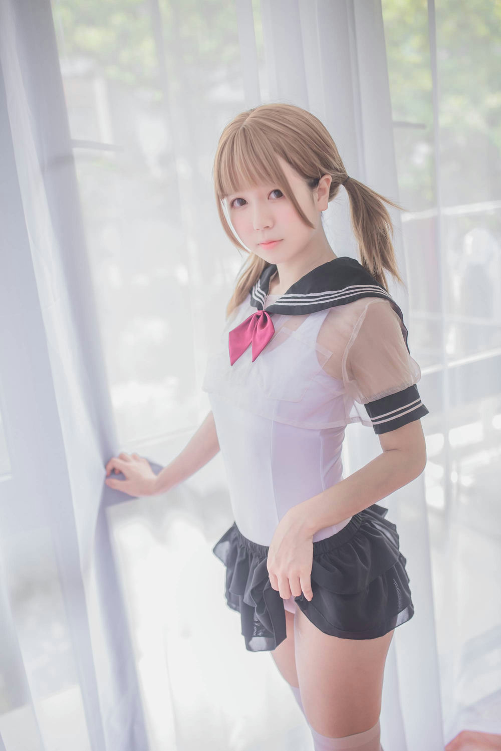 白金Saki - 学生制服 [17P-87MB] - 第1张 - 机器猫次元