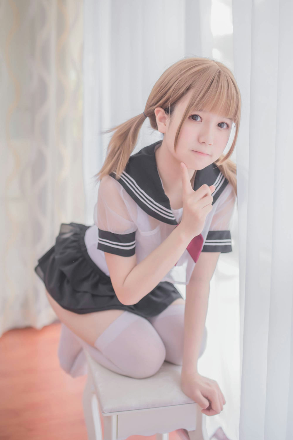 白金Saki - 学生制服 [17P-87MB] - 第2张 - 机器猫次元