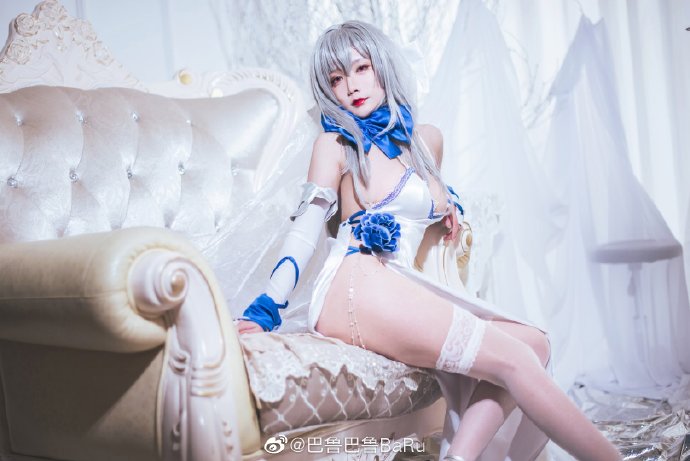 【COS正片】碧蓝航线路易九世cos华服的圣骑士 cn巴鲁巴鲁BaRu - 第4张 - 机器猫次元 【COS正片】碧蓝航线路易九世cos华服的圣骑士 cn巴鲁巴鲁BaRu - 第4张 - 机器猫次元