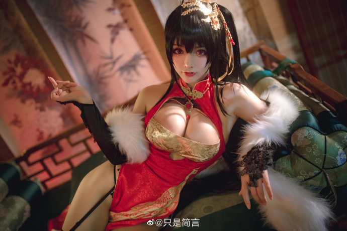 【COS正片】碧蓝航线 大凤新春旗袍cos cn只是简言 - 第2张 - 机器猫次元 【COS正片】碧蓝航线 大凤新春旗袍cos cn只是简言 - 第2张 - 机器猫次元