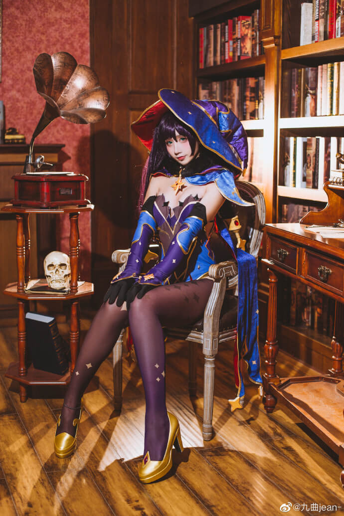 【COS正片】原神莫娜cos 有点大哦,超绝黑丝袜子 cn九曲jean - 第2张 - 机器猫次元 【COS正片】原神莫娜cos 有点大哦,超绝黑丝袜子 cn九曲jean - 第2张 - 机器猫次元