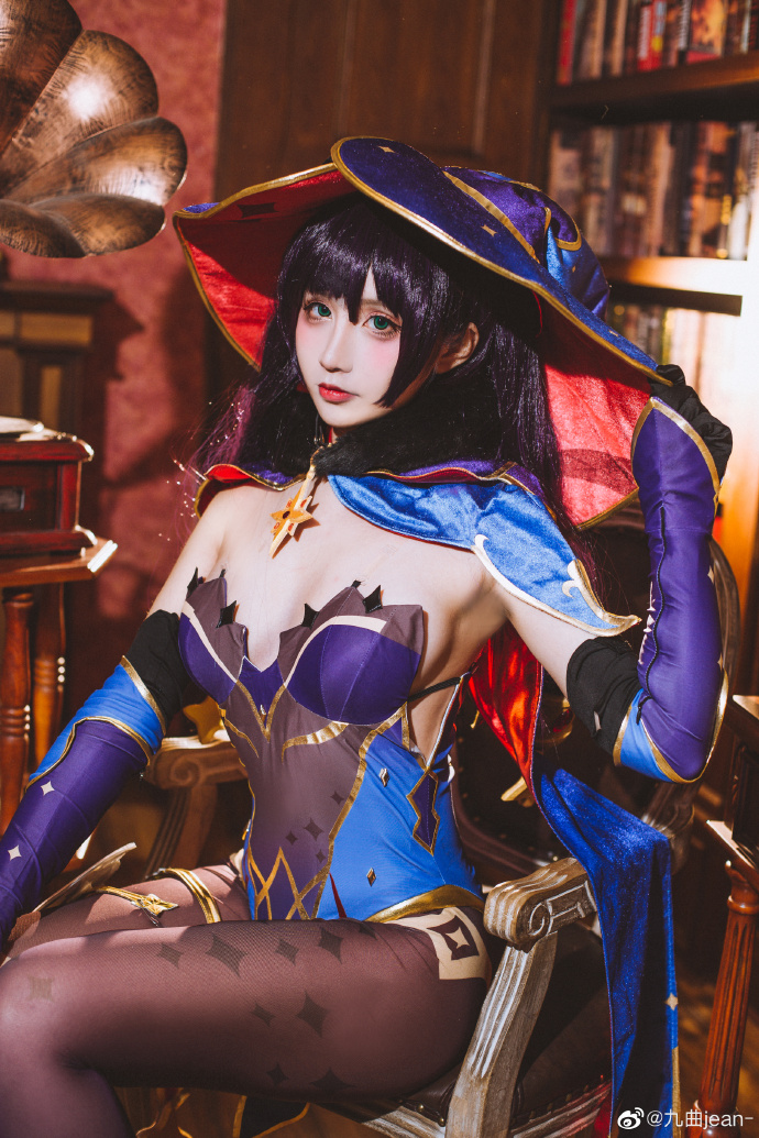 【COS正片】原神莫娜cos 有点大哦,超绝黑丝袜子 cn九曲jean - 第3张 - 机器猫次元 【COS正片】原神莫娜cos 有点大哦,超绝黑丝袜子 cn九曲jean - 第3张 - 机器猫次元