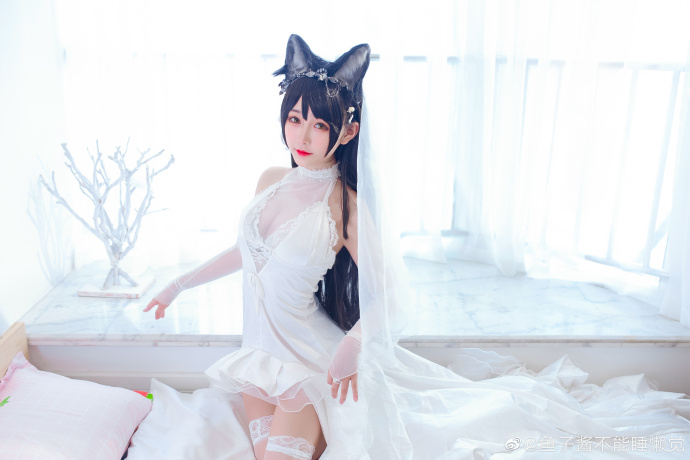 【COS正片】碧蓝航线爱宕白婚纱cos 纯白花嫁美丽无暇 - 第11张 - 机器猫次元 【COS正片】碧蓝航线爱宕白婚纱cos 纯白花嫁美丽无暇 - 第11张 - 机器猫次元