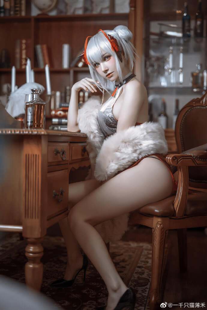 【COS正片】明日方舟W旗袍礼服cos cn一千只猫薄禾 - 第1张 - 机器猫次元 【COS正片】明日方舟W旗袍礼服cos cn一千只猫薄禾 - 第1张 - 机器猫次元