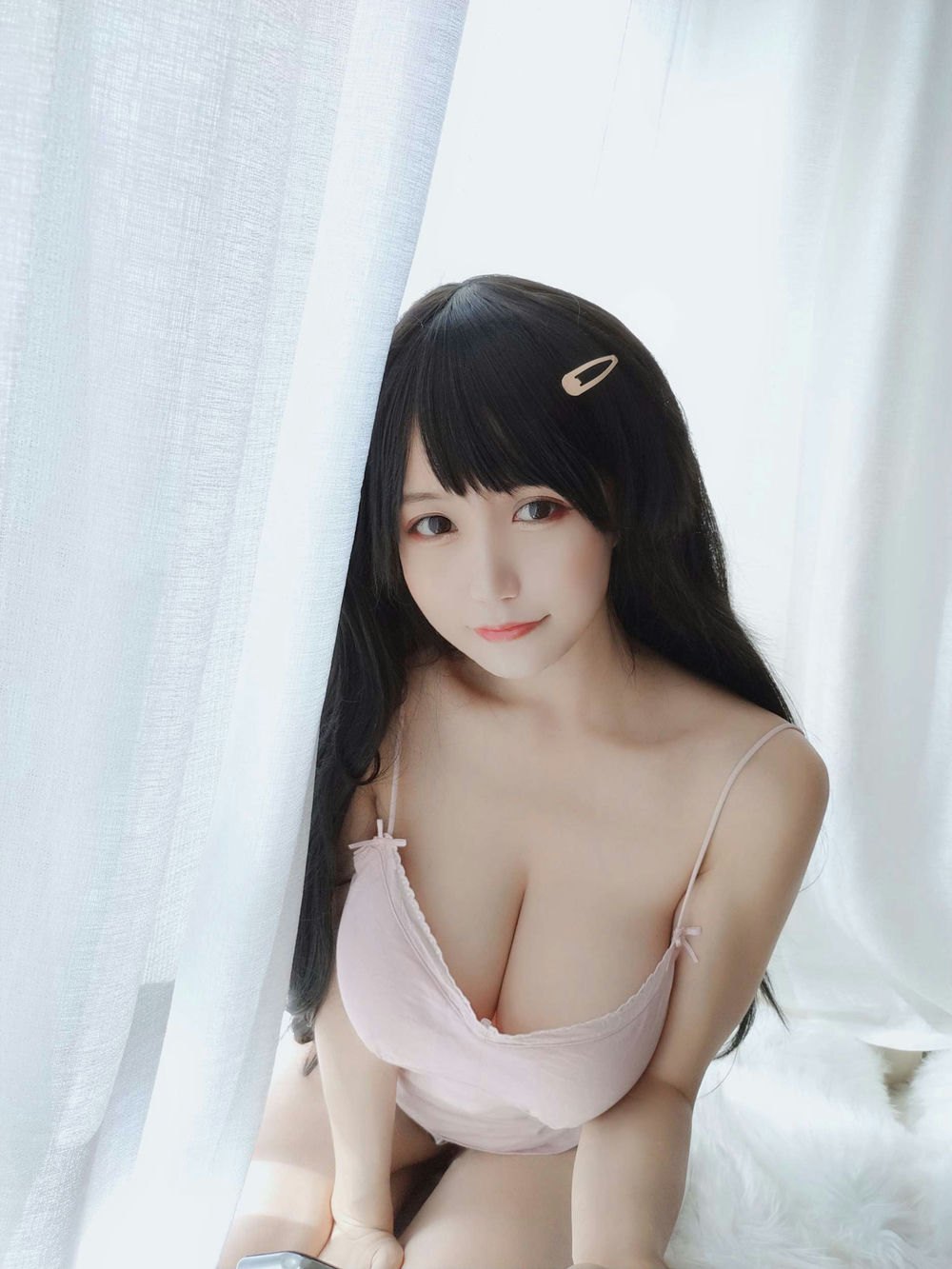 小仓千代w - 粉色吊带 [30P-54MB] - 第2张 - 机器猫次元