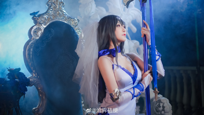 【COS正片】碧蓝航线路易九世cos华服的圣骑士,圣洁唯美动人 cn沧霁桔梗 - 第15张 - 机器猫次元 【COS正片】碧蓝航线路易九世cos华服的圣骑士,圣洁唯美动人 cn沧霁桔梗 - 第15张 - 机器猫次元