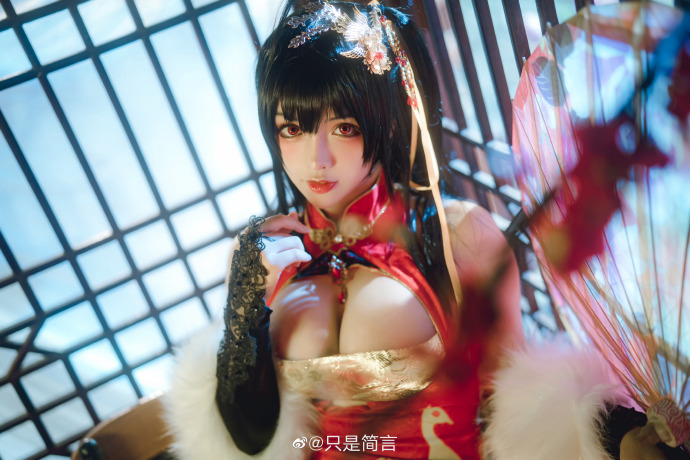 【COS正片】碧蓝航线 大凤新春旗袍cos cn只是简言 - 第13张 - 机器猫次元 【COS正片】碧蓝航线 大凤新春旗袍cos cn只是简言 - 第13张 - 机器猫次元