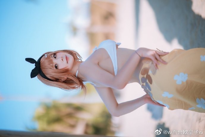 【COS正片】莱莎的炼金工房 莱莎泳装cos cn百合欧皇子 - 第4张 - 机器猫次元 【COS正片】莱莎的炼金工房 莱莎泳装cos cn百合欧皇子 - 第4张 - 机器猫次元