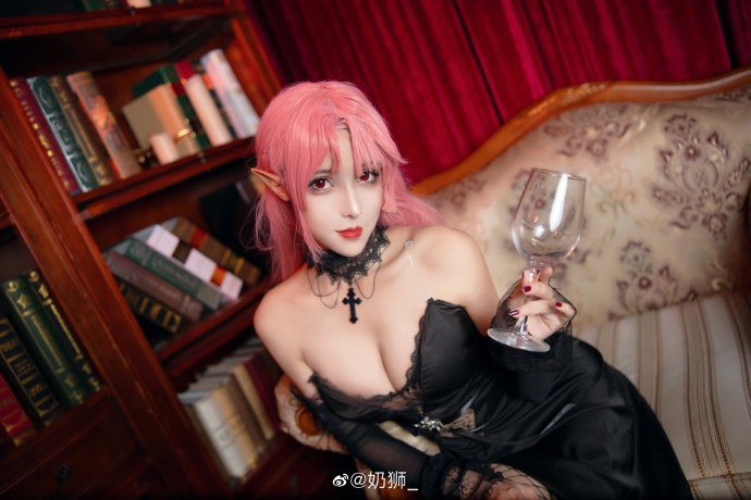 【COS正片】碧蓝航线约克公爵 永夜的卡罗拉 CN奶狮 - 第8张 - 机器猫次元 【COS正片】碧蓝航线约克公爵 永夜的卡罗拉 CN奶狮 - 第8张 - 机器猫次元