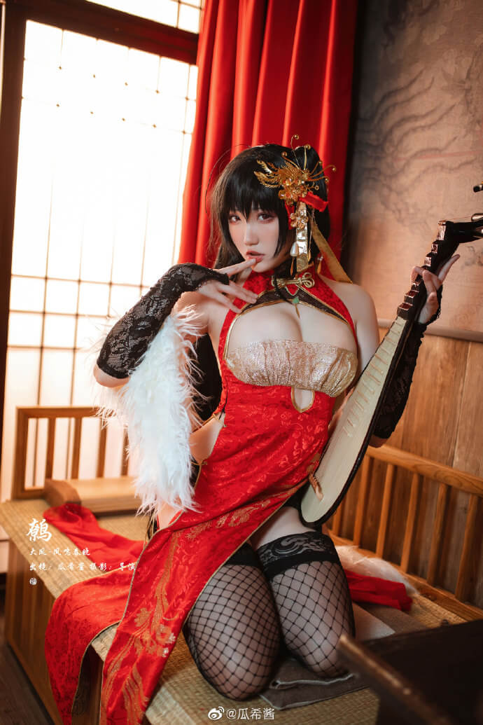 【COS正片】碧蓝航线大凤(鹩)旗袍cos 凤鸣春晓 cn瓜希酱 - 第4张 - 机器猫次元 【COS正片】碧蓝航线大凤(鹩)旗袍cos 凤鸣春晓 cn瓜希酱 - 第4张 - 机器猫次元