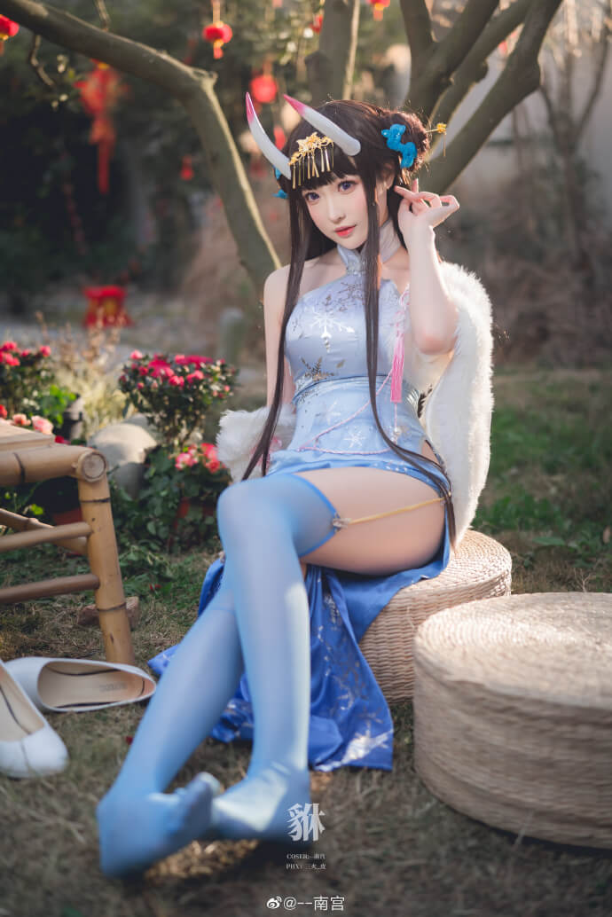 【COS正片】碧蓝航线能代cos 貅春节旗袍冬雪沁香 cn南宫 - 第1张 - 机器猫次元 【COS正片】碧蓝航线能代cos 貅春节旗袍冬雪沁香 cn南宫 - 第1张 - 机器猫次元