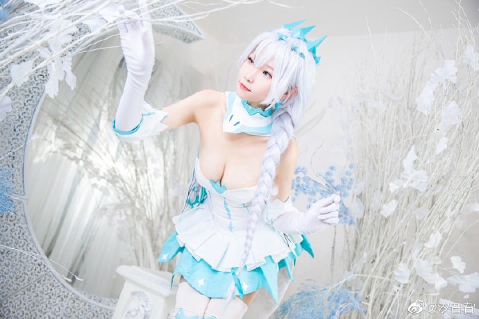 【COS正片】崩坏3四周年 琪亚娜冬之公主cos CN汐旮旮 - 第2张 - 机器猫次元 【COS正片】崩坏3四周年 琪亚娜冬之公主cos CN汐旮旮 - 第2张 - 机器猫次元