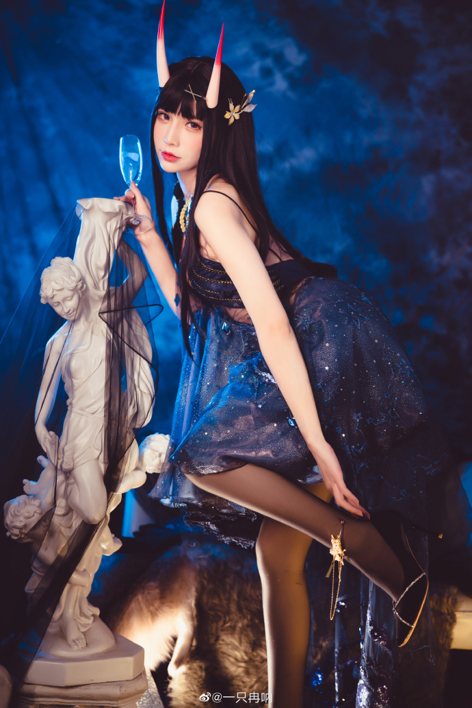 【COS正片】碧蓝航线能代cos 夜响的绝园礼服换装 cn一只冉呐 - 第7张 - 机器猫次元 【COS正片】碧蓝航线能代cos 夜响的绝园礼服换装 cn一只冉呐 - 第7张 - 机器猫次元