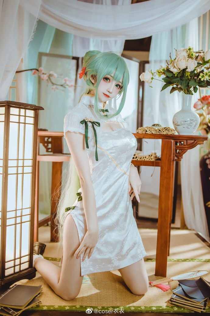 【COS正片】初音未来旗袍韶华ver,淡雅的迷人气质 coser衣衣 - 第2张 - 机器猫次元 【COS正片】初音未来旗袍韶华ver,淡雅的迷人气质 coser衣衣 - 第2张 - 机器猫次元