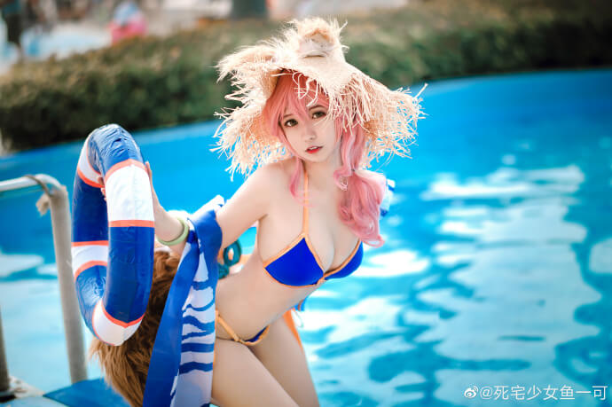 【COS正片】FGO玉藻前泳装cos夏日泳池美少女 cn死宅少女鱼一可 - 第1张 - 机器猫次元 【COS正片】FGO玉藻前泳装cos夏日泳池美少女 cn死宅少女鱼一可 - 第1张 - 机器猫次元