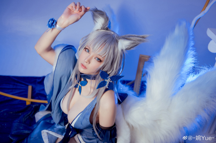 【COS正片】碧蓝航线信浓礼服cos 胧月十夜 cn-婉Yue- - 第8张 - 机器猫次元 【COS正片】碧蓝航线信浓礼服cos 胧月十夜 cn-婉Yue- - 第8张 - 机器猫次元