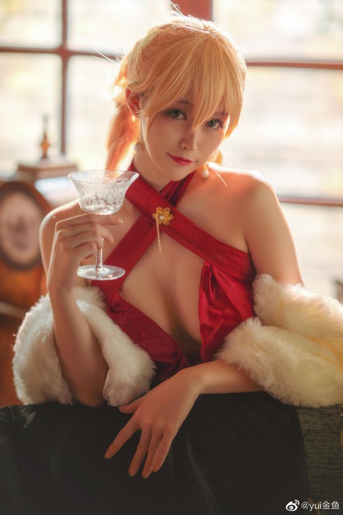 【COS正片】少女前线ots4礼服cos 晚宴的统治者 yui金鱼 - 第8张 - 机器猫次元 【COS正片】少女前线ots4礼服cos 晚宴的统治者 yui金鱼 - 第8张 - 机器猫次元