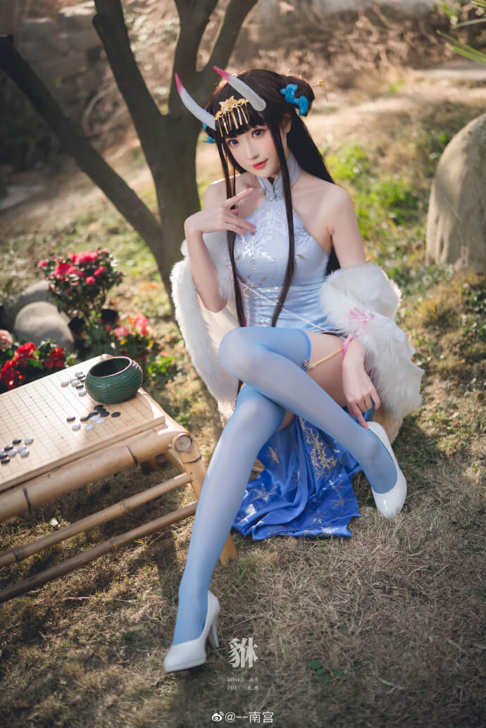 【COS正片】碧蓝航线能代cos 貅春节旗袍冬雪沁香 cn南宫 - 第10张 - 机器猫次元 【COS正片】碧蓝航线能代cos 貅春节旗袍冬雪沁香 cn南宫 - 第10张 - 机器猫次元