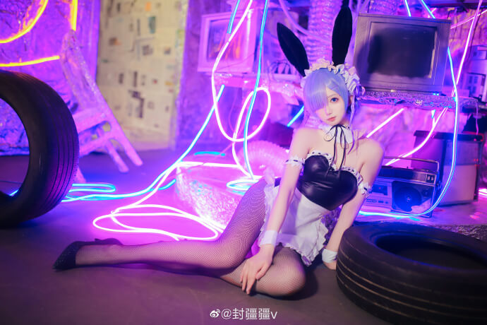 【COS正片】蕾姆女仆兔女郎cos大长腿的迷人 cn封疆疆v - 第9张 - 机器猫次元 【COS正片】蕾姆女仆兔女郎cos大长腿的迷人 cn封疆疆v - 第9张 - 机器猫次元