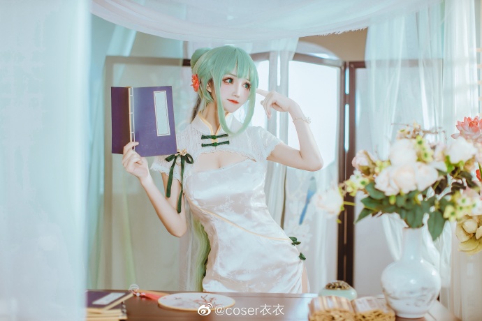 【COS正片】初音未来旗袍韶华ver,淡雅的迷人气质 coser衣衣 - 第4张 - 机器猫次元 【COS正片】初音未来旗袍韶华ver,淡雅的迷人气质 coser衣衣 - 第4张 - 机器猫次元