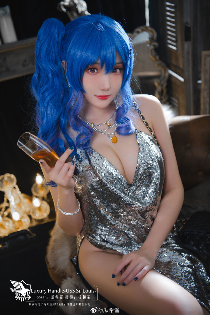 【COS正片】碧蓝航线圣路易斯Luxury Handle 晚宴性感礼服 cn瓜希酱 - 第10张 - 机器猫次元 【COS正片】碧蓝航线圣路易斯Luxury Handle 晚宴性感礼服 cn瓜希酱 - 第10张 - 机器猫次元