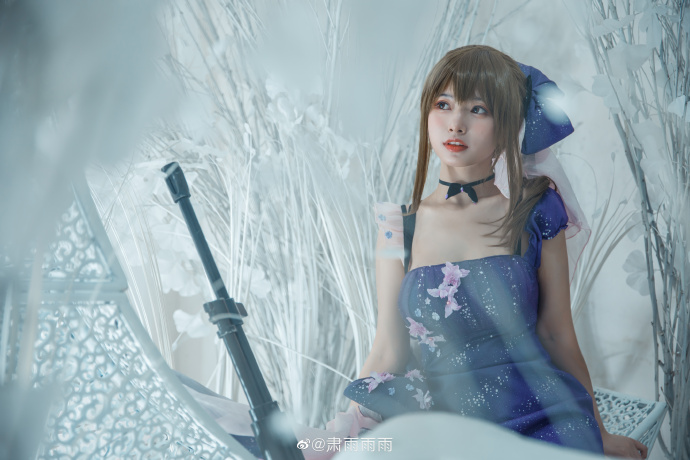 【COS正片】少女前线K2黎明之前cos 礼服熏风圆舞曲 cn肃雨雨雨 - 第5张 - 机器猫次元 【COS正片】少女前线K2黎明之前cos 礼服熏风圆舞曲 cn肃雨雨雨 - 第5张 - 机器猫次元