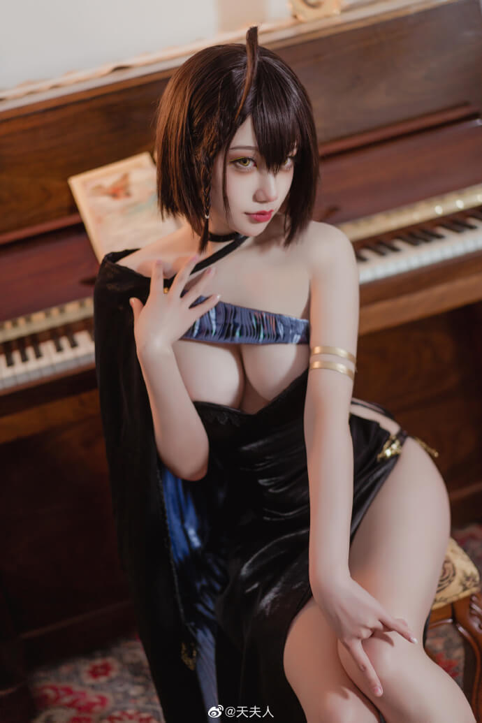 【COS正片】碧蓝航线巴尔的摩礼服cos 夜风minuet cn天夫人 - 第1张 - 机器猫次元 【COS正片】碧蓝航线巴尔的摩礼服cos 夜风minuet cn天夫人 - 第1张 - 机器猫次元