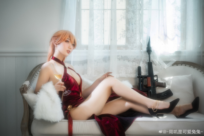 【COS正片】少女前线OTs4闪电姐 晚宴的统治者cos cn周叽 - 第2张 - 机器猫次元 【COS正片】少女前线OTs4闪电姐 晚宴的统治者cos cn周叽 - 第2张 - 机器猫次元
