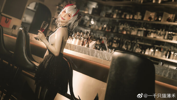 【COS正片】明日方舟W礼服cos cn一千只猫薄禾 - 第5张 - 机器猫次元 【COS正片】明日方舟W礼服cos cn一千只猫薄禾 - 第5张 - 机器猫次元