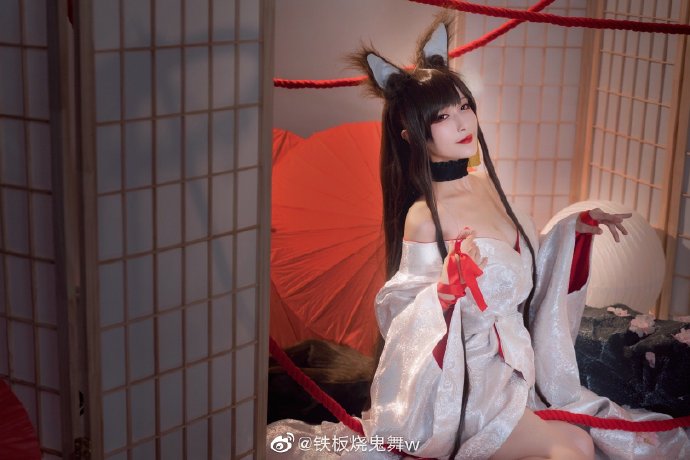 【COS正片】碧蓝航线赤城凰cos 誓约的婚纱 cn铁板烧鬼舞w - 第4张 - 机器猫次元 【COS正片】碧蓝航线赤城凰cos 誓约的婚纱 cn铁板烧鬼舞w - 第4张 - 机器猫次元