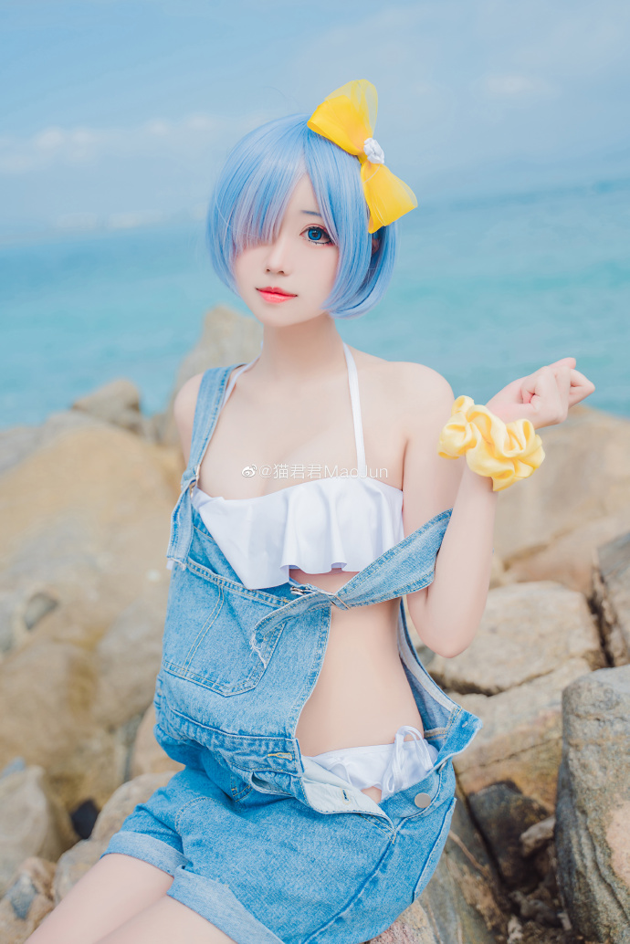 【COS正片】从零开始蕾姆手办cos 背带裤泳装 cn猫君君MaoJun - 第3张 - 机器猫次元 【COS正片】从零开始蕾姆手办cos 背带裤泳装 cn猫君君MaoJun - 第3张 - 机器猫次元