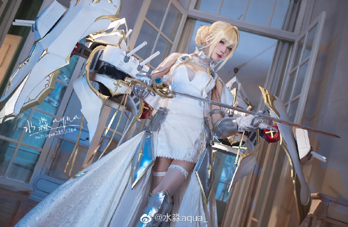【COS正片】碧蓝航线圣女贞德cos cn水淼aqua - 第4张 - 机器猫次元 【COS正片】碧蓝航线圣女贞德cos cn水淼aqua - 第4张 - 机器猫次元