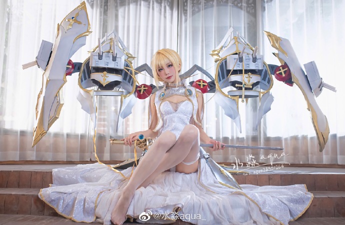 【COS正片】碧蓝航线圣女贞德cos cn水淼aqua - 第8张 - 机器猫次元 【COS正片】碧蓝航线圣女贞德cos cn水淼aqua - 第8张 - 机器猫次元