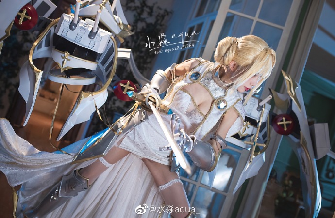 【COS正片】碧蓝航线圣女贞德cos cn水淼aqua - 第5张 - 机器猫次元 【COS正片】碧蓝航线圣女贞德cos cn水淼aqua - 第5张 - 机器猫次元