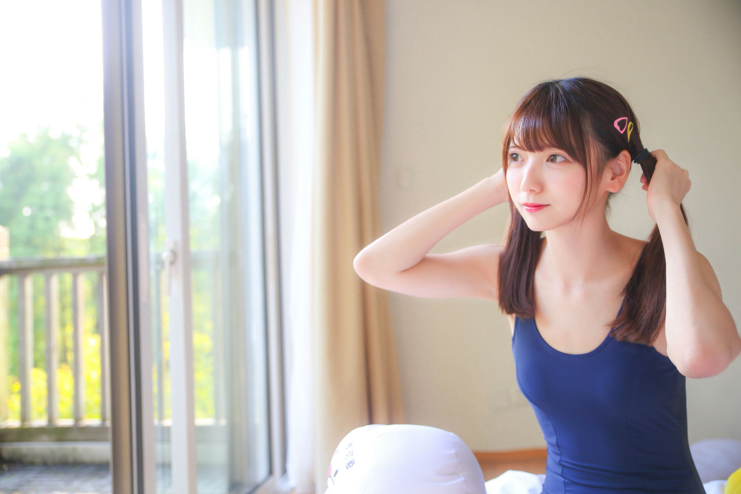 陆卿卿(kyokyo) - 死库水 [13P-29MB] - 第1张 - 机器猫次元
