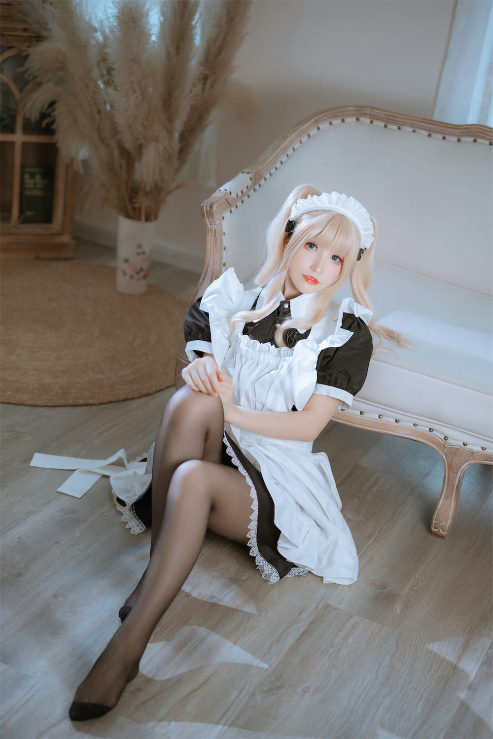 coser衣衣 - 女仆装 - 第1张 - 机器猫次元