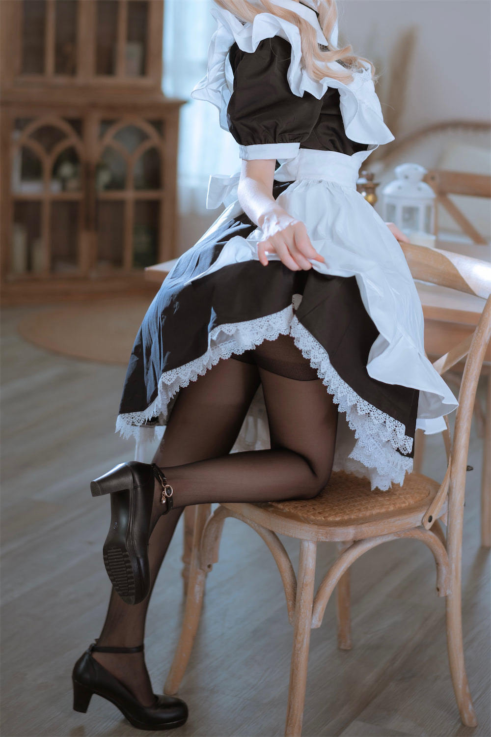 coser衣衣 - 女仆装 - 第4张 - 机器猫次元
