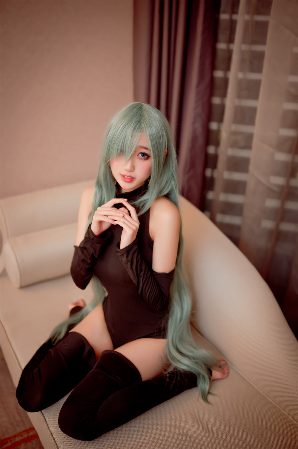 周叽是可爱兔兔 - 伊丽莎白连体衣 [15P] - 第4张 - 机器猫次元