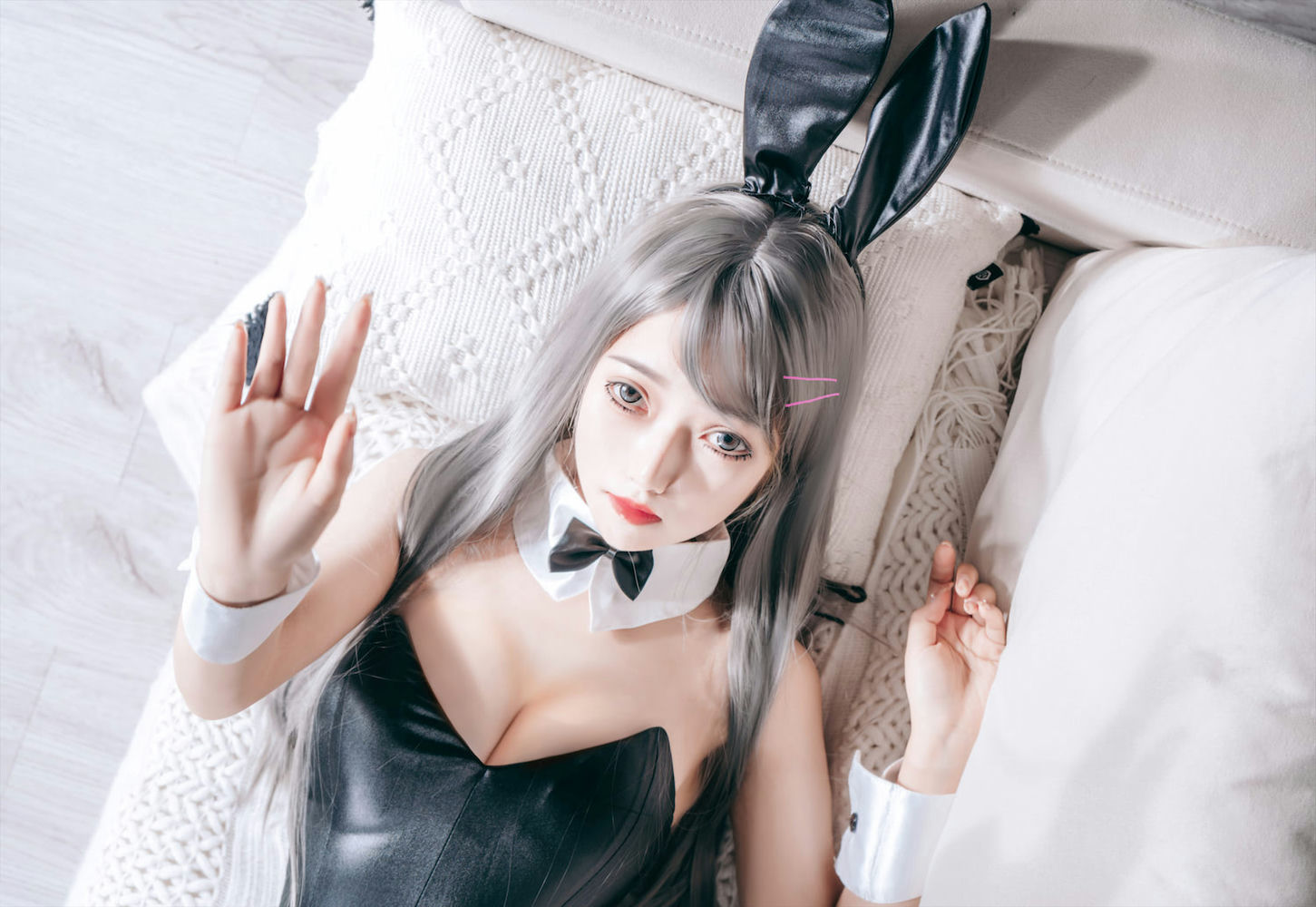 eloise软软 - 黑漆皮兔女郎 [40P] - 第1张 - 机器猫次元