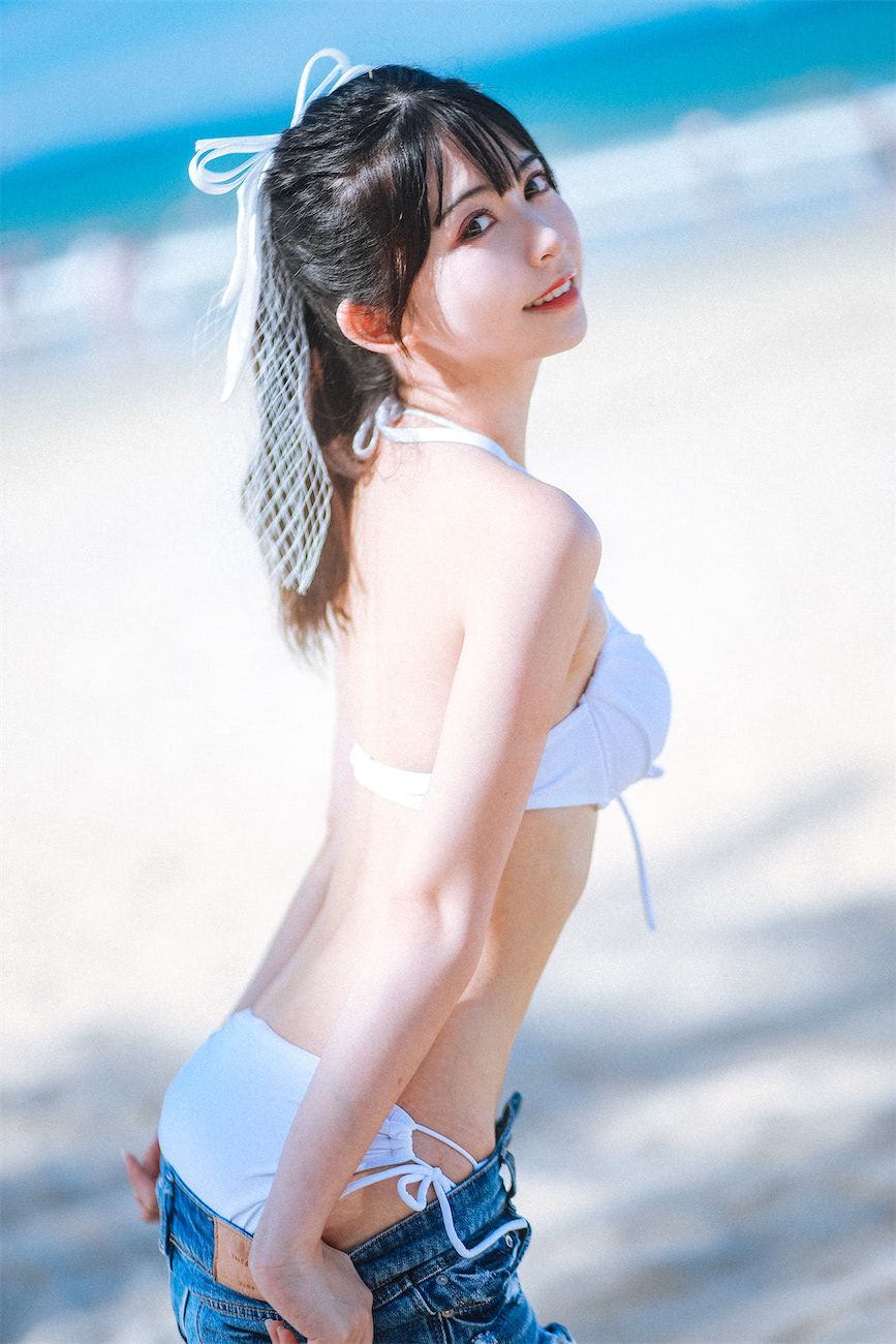 鳗鱼霏儿 - 海边 [23P] - 第3张 - 机器猫次元
