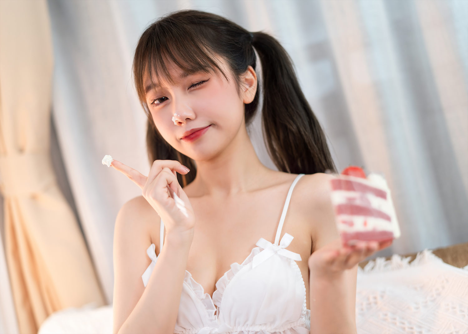 果咩酱w - 双马尾少女 [30P] - 第1张 - 机器猫次元