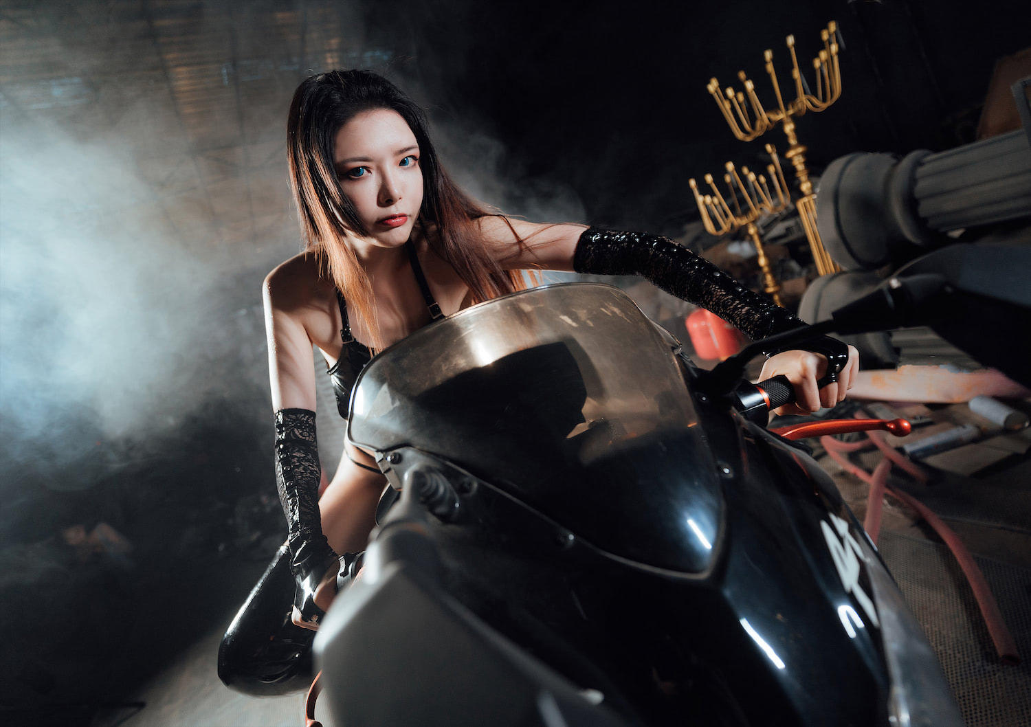 秋和柯基 - 机魂肚兜 [30P] - 第1张 - 机器猫次元