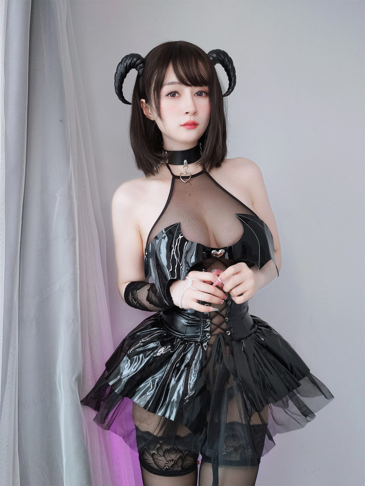 白银81 - 黑皮裙魅魔 [63P] - 第6张 - 机器猫次元