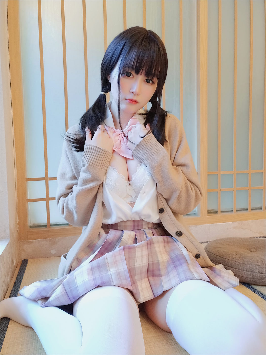 白银81 - 新年日式温泉浴 [135P] - 第2张 - 机器猫次元