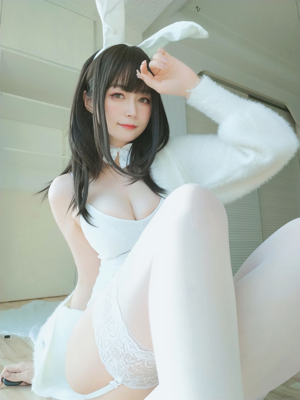 白银81 - 白丝兔女郎 [108P] - 第2张 - 机器猫次元