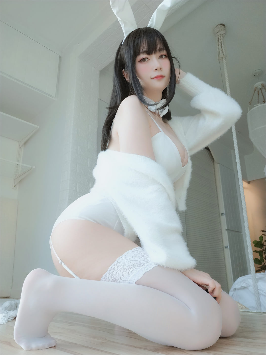 白银81 - 白丝兔女郎 [108P] - 第3张 - 机器猫次元