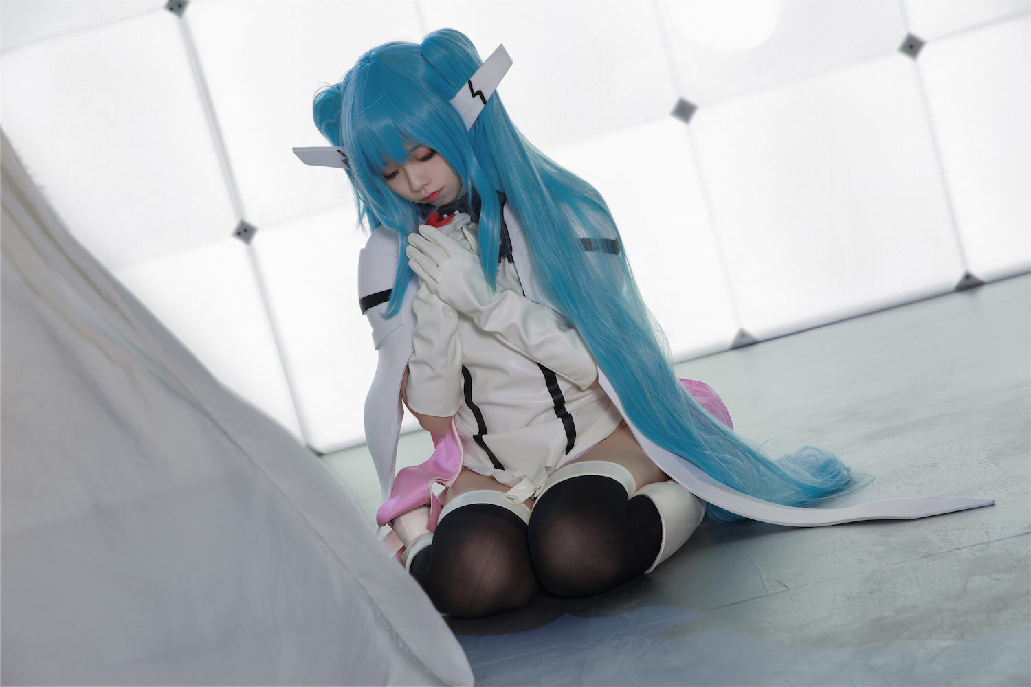 G44不会受伤 - 妮姆芙 [16P] - 第3张 - 机器猫次元